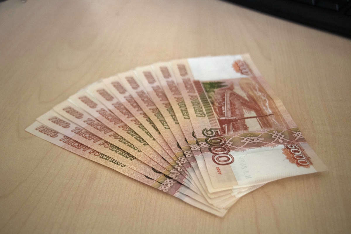 В Нижнем Новгороде выросла средняя зарплата на 14,8%